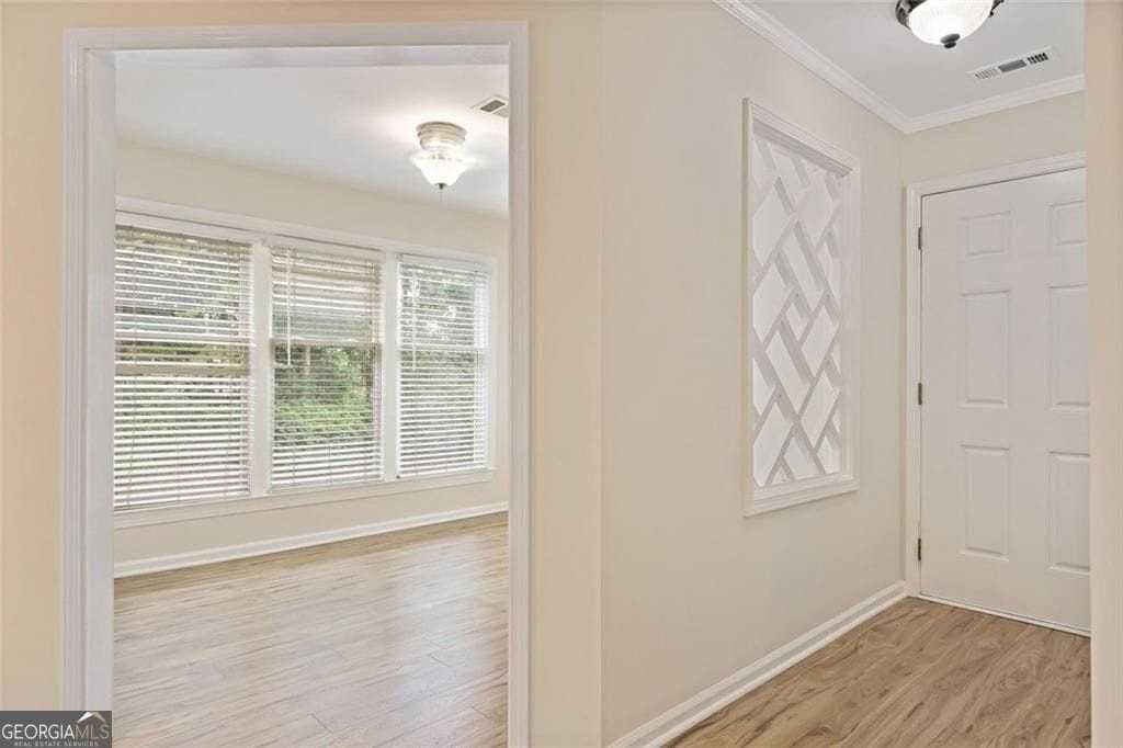 911 Hollyfax Cir Ne - Photo 7 of 32