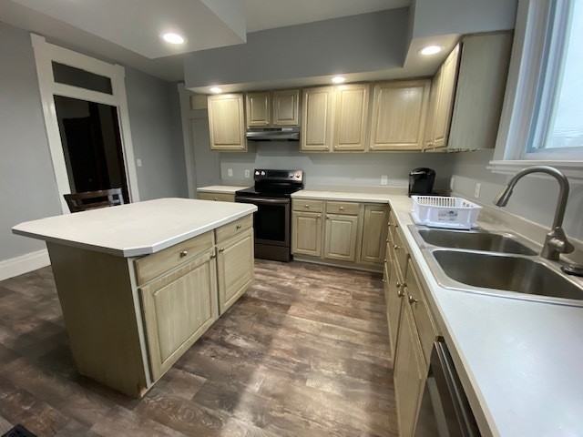 625 E State St - Photo 7 of 11