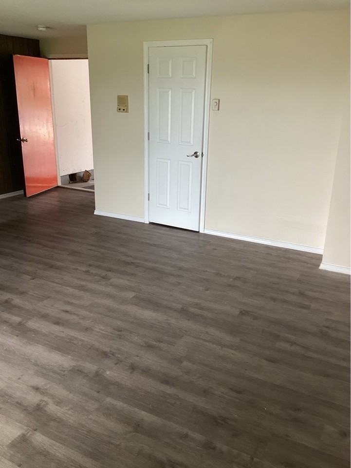 1109 Southwest 12th Street - Photo 6 of 35