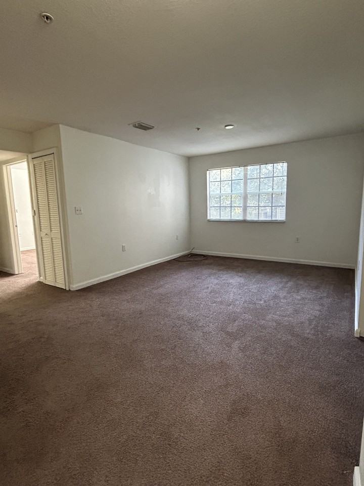 612 North 11th Street - Photo 4 of 14