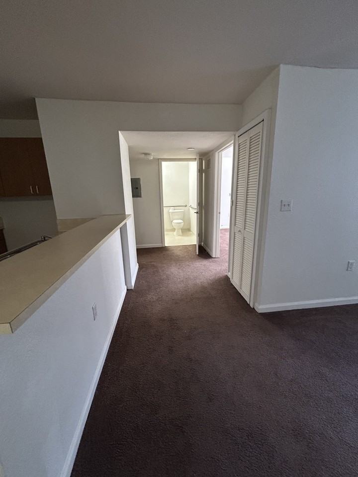 612 North 11th Street - Photo 5 of 14