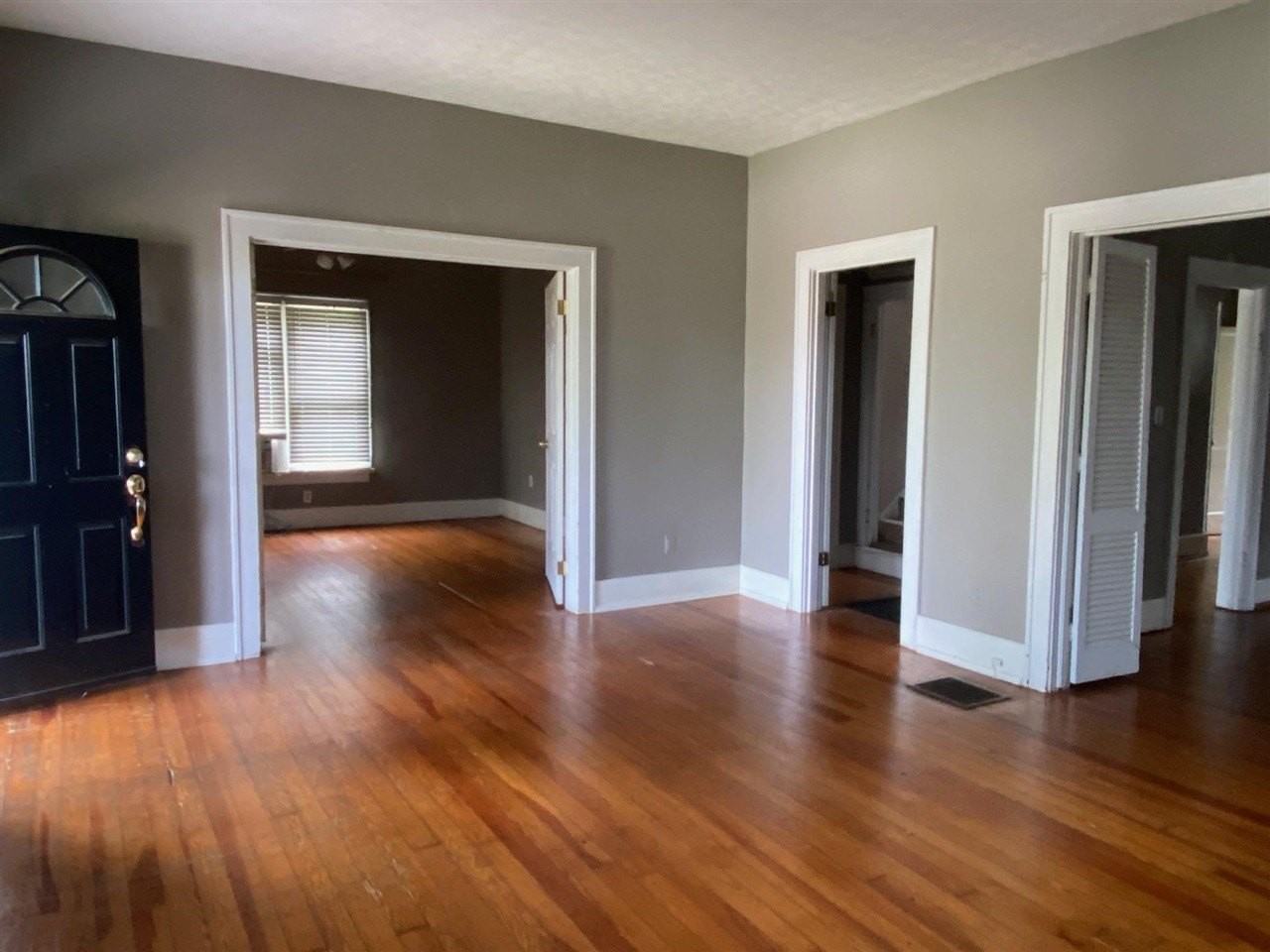 1122 Nutwood Street - Photo 5 of 20