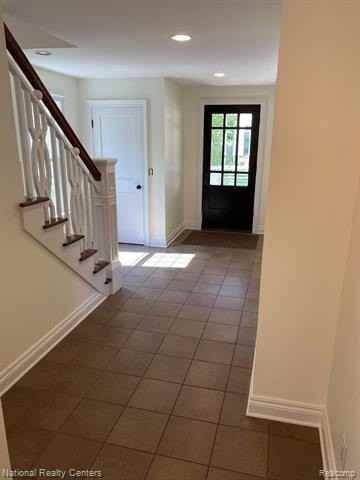 1588 Bennaville Ave - Photo 4 of 24