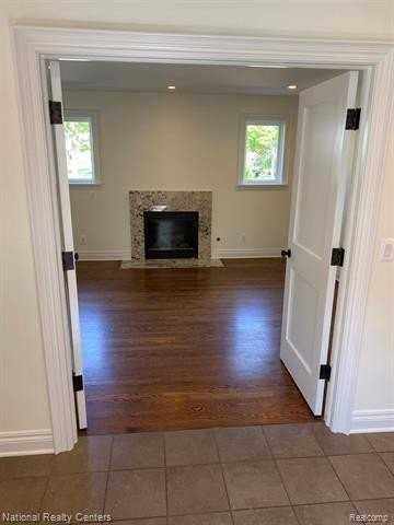 1588 Bennaville Ave - Photo 5 of 24