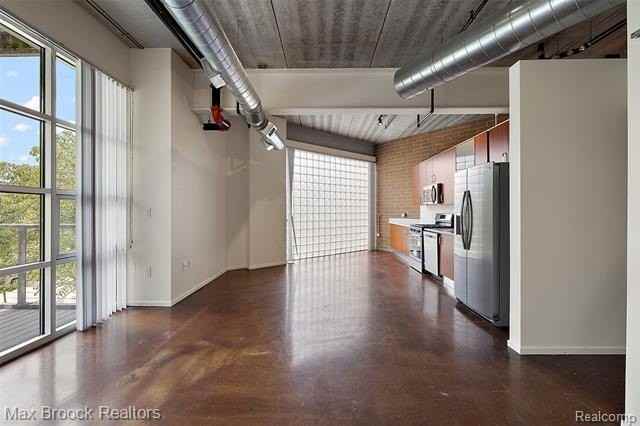 333 East Parent Avenue #14 - Photo 2 of 15