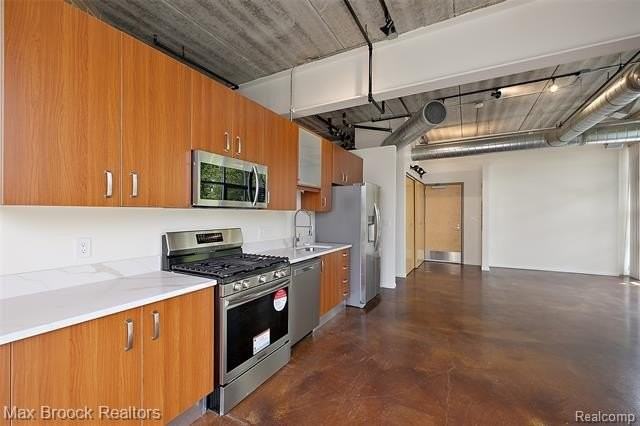 333 East Parent Avenue #14 - Photo 7 of 15