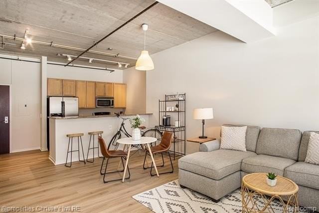 3670 Woodward Ave #205 - Photo 3 of 21