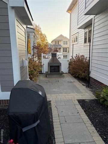 50410 Coolidge St - Photo 4 of 4