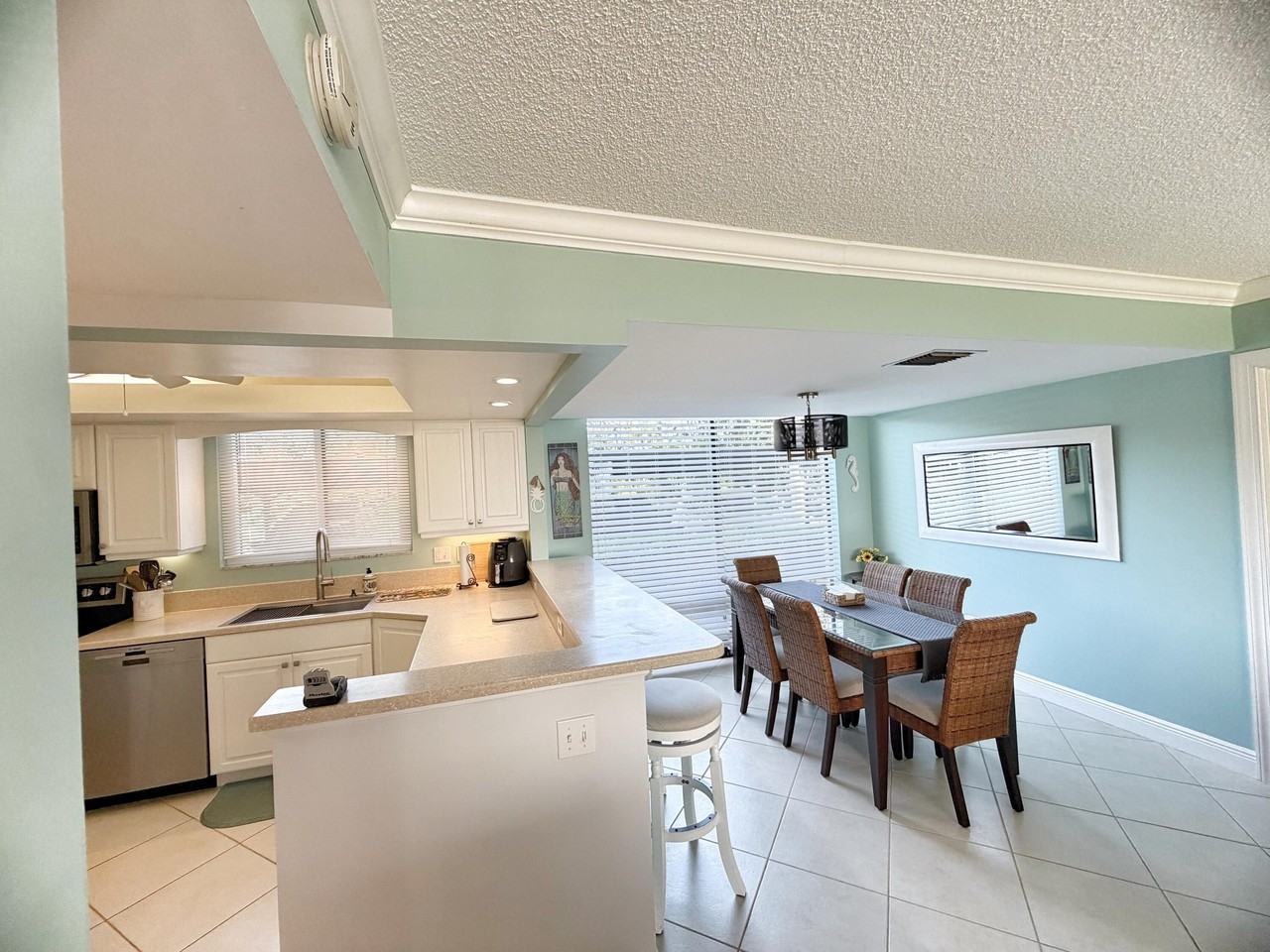 3492 Ne Causeway Blvd #101 - Photo 7 of 20