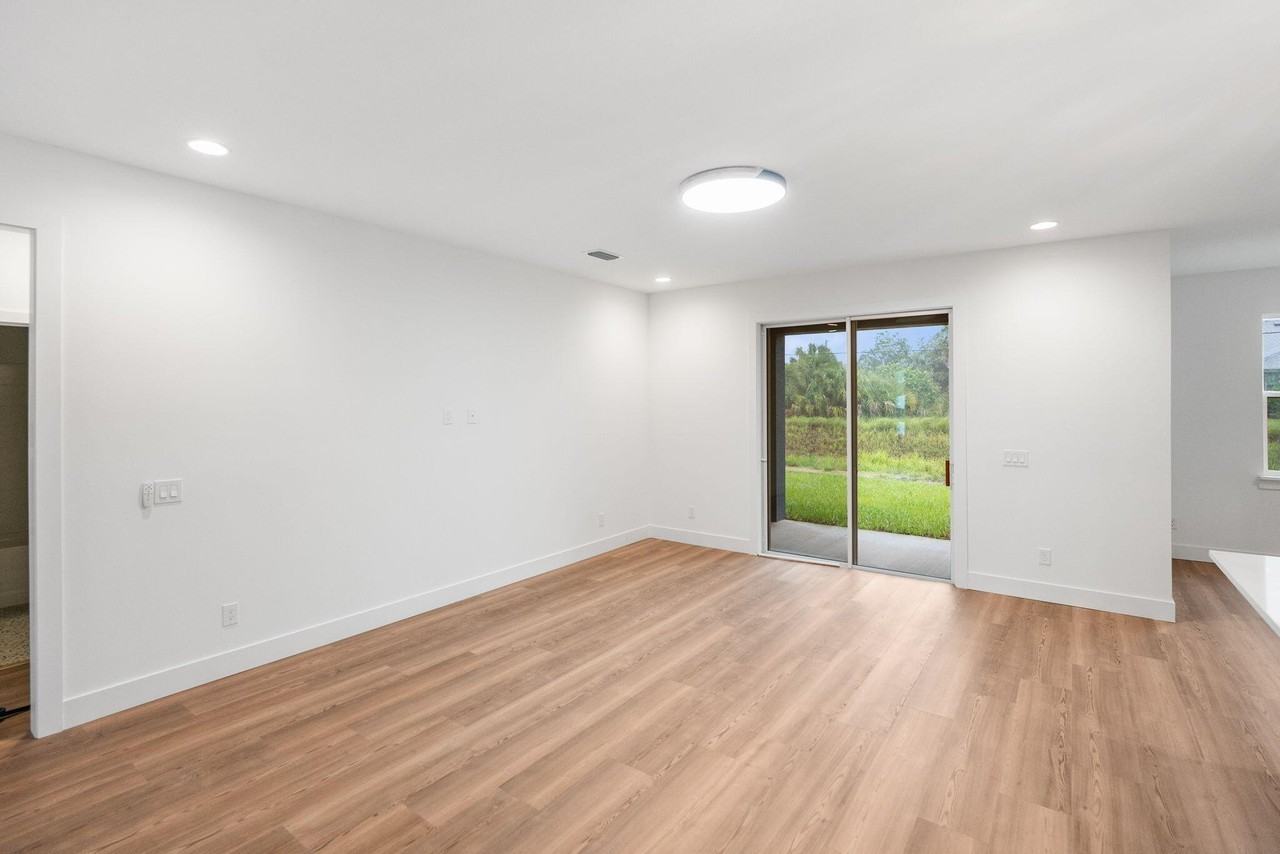 3113 Nighthawk Ave Sw - Photo 6 of 21