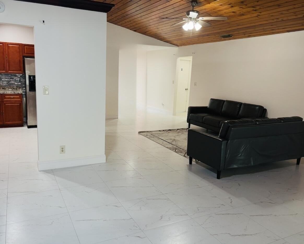 11617 Nw 23rd Ct #2 - Photo 4 of 20