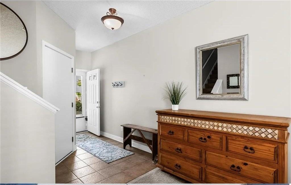 2145 Old School Rd - Photo 3 of 26