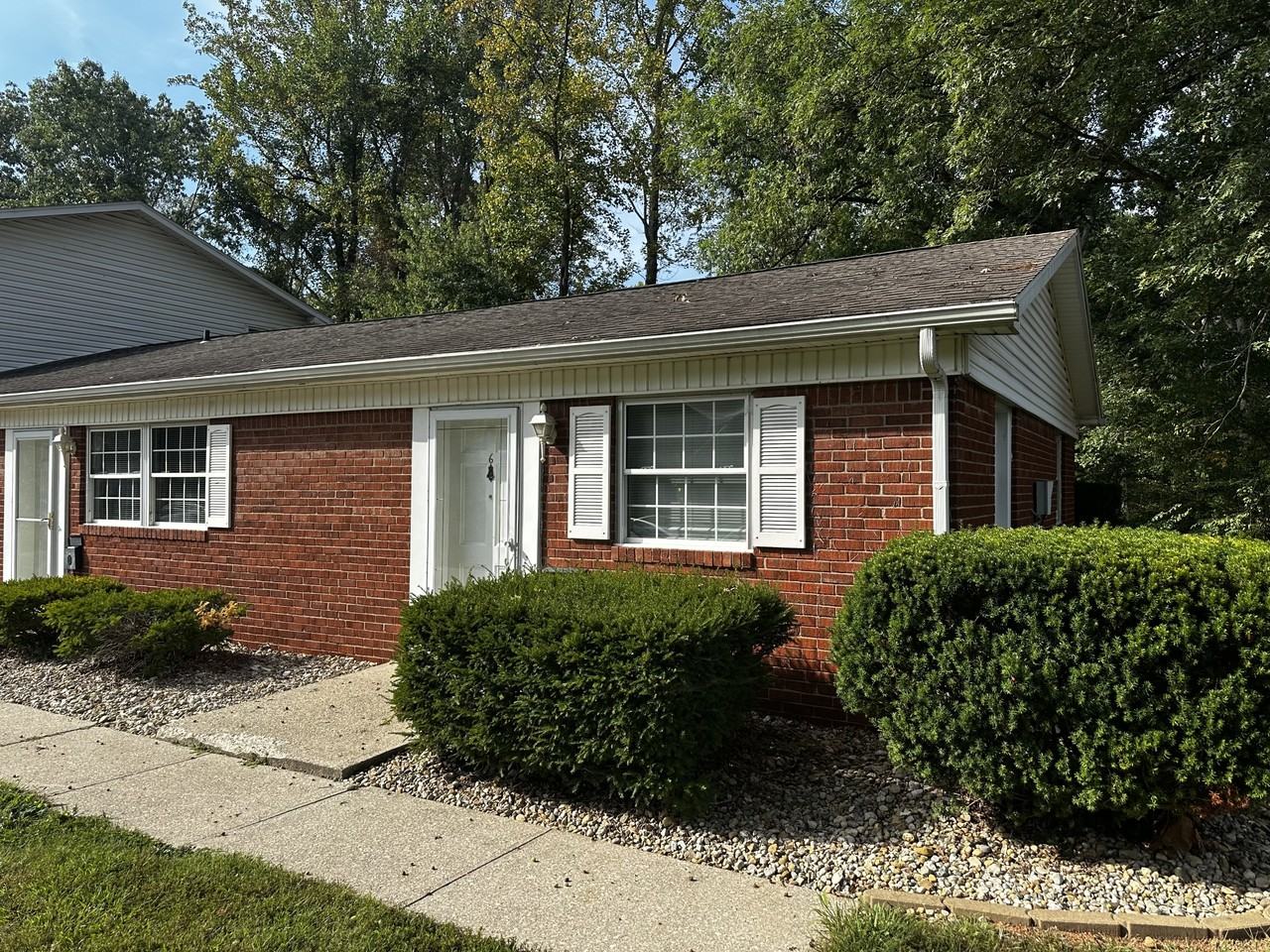 205 Long Street - Photo 2 of 14