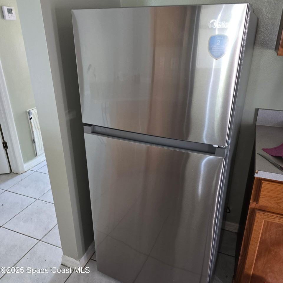 7747 Greenboro Dr - Photo 6 of 22