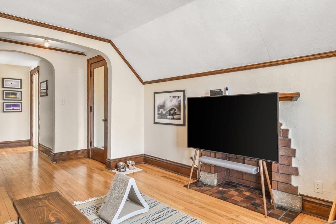 1319 Rutledge St #5 - Photo 3 of 12