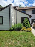 featured image of 2839 Forsythia Ct