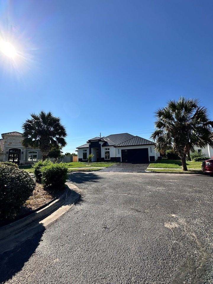 124 Sea Grape Ln - Photo 3 of 50