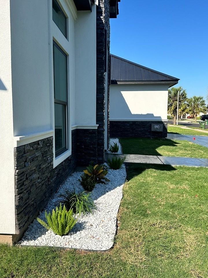 124 Sea Grape Ln - Photo 4 of 50