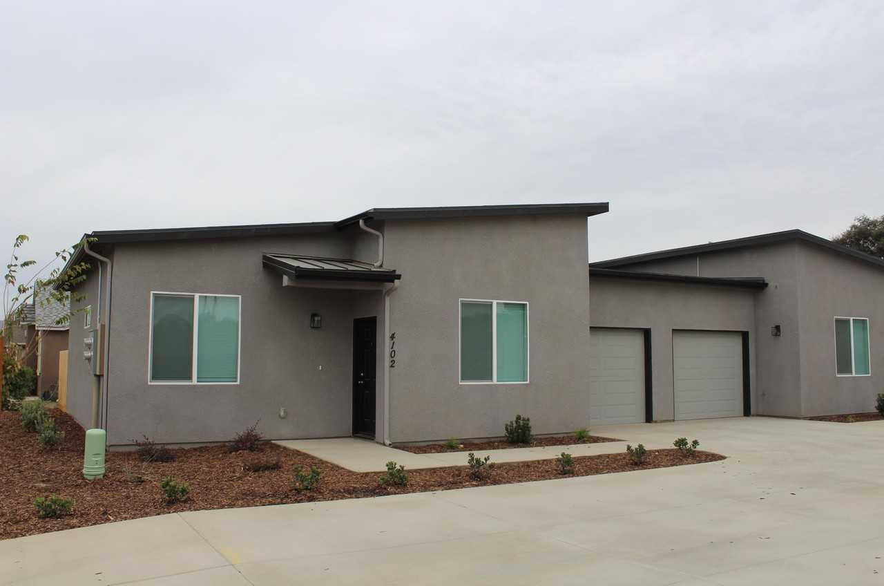 4102 East Kaweah Avenue