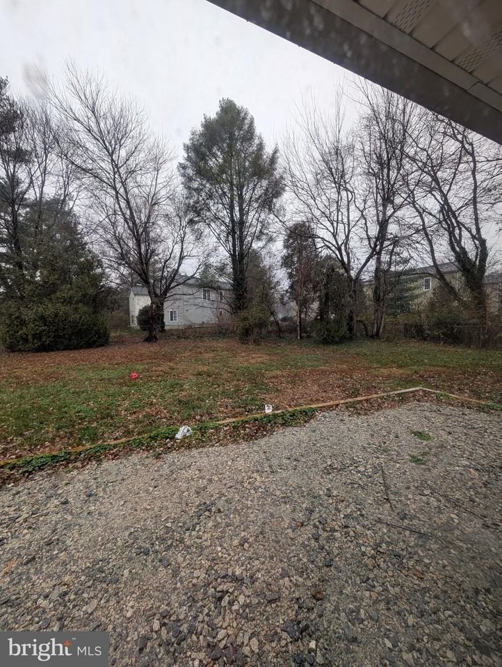 2 Hawkesbury Court - Photo 4 of 50