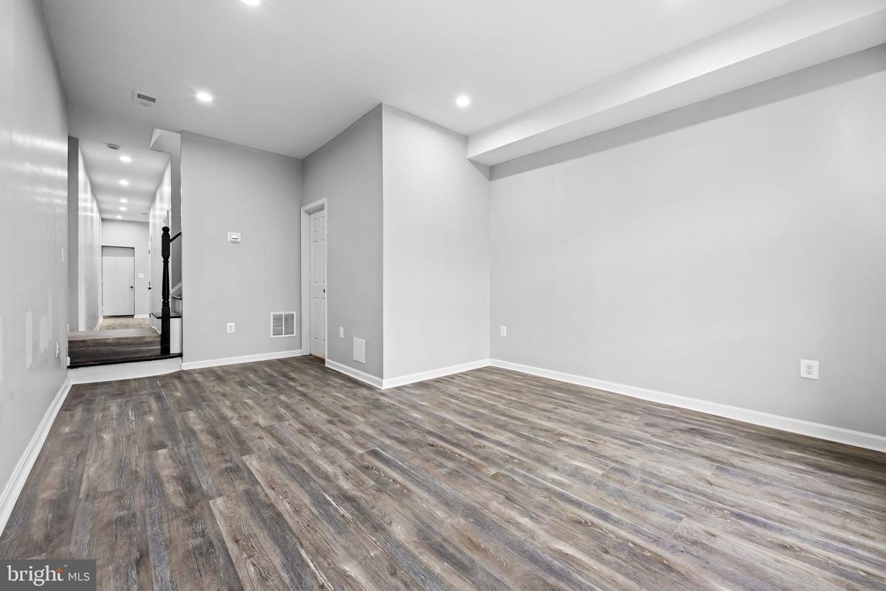 1918 East Lafayette Avenue - Photo 4 of 30