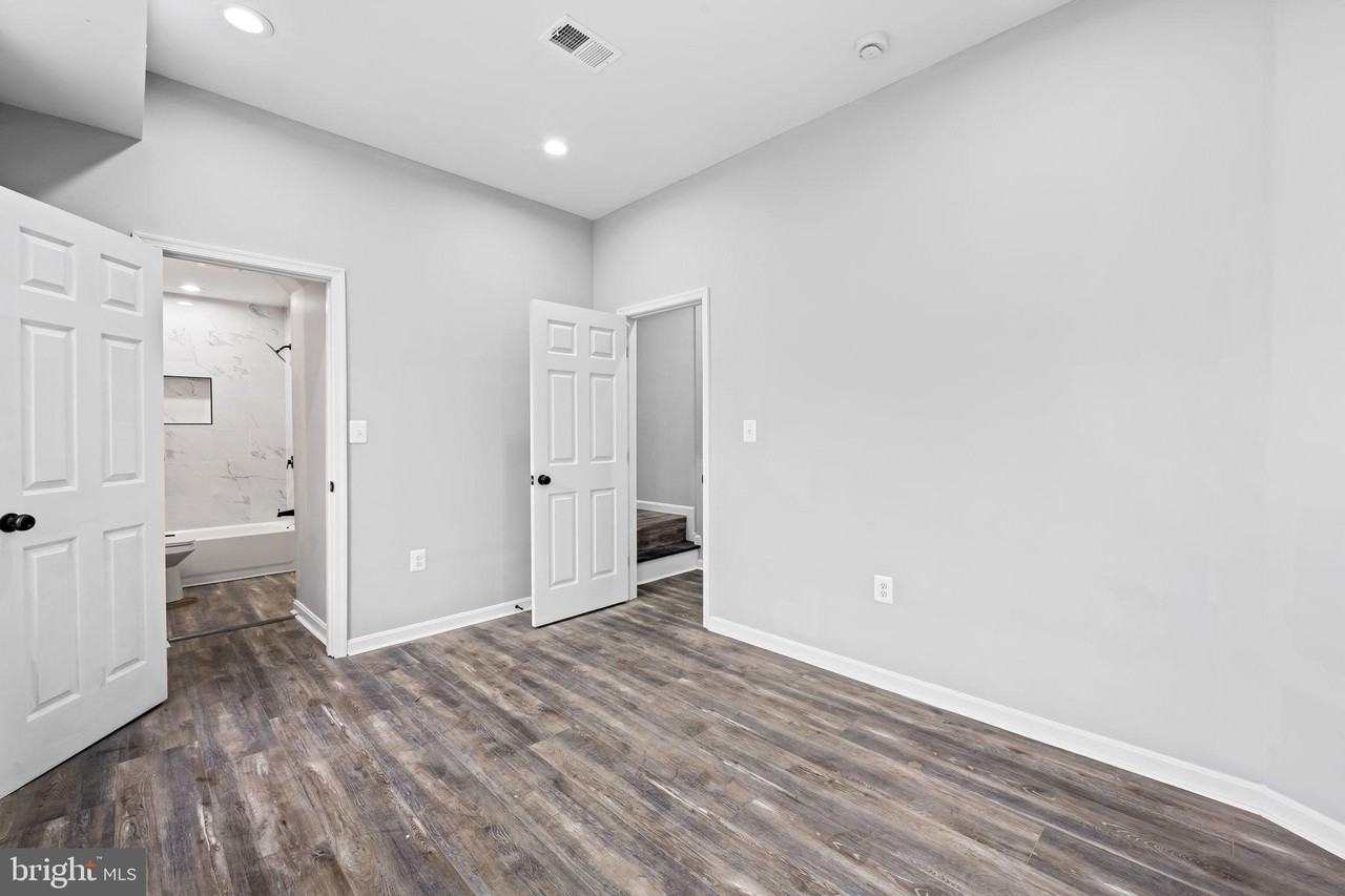 1918 East Lafayette Avenue - Photo 6 of 30