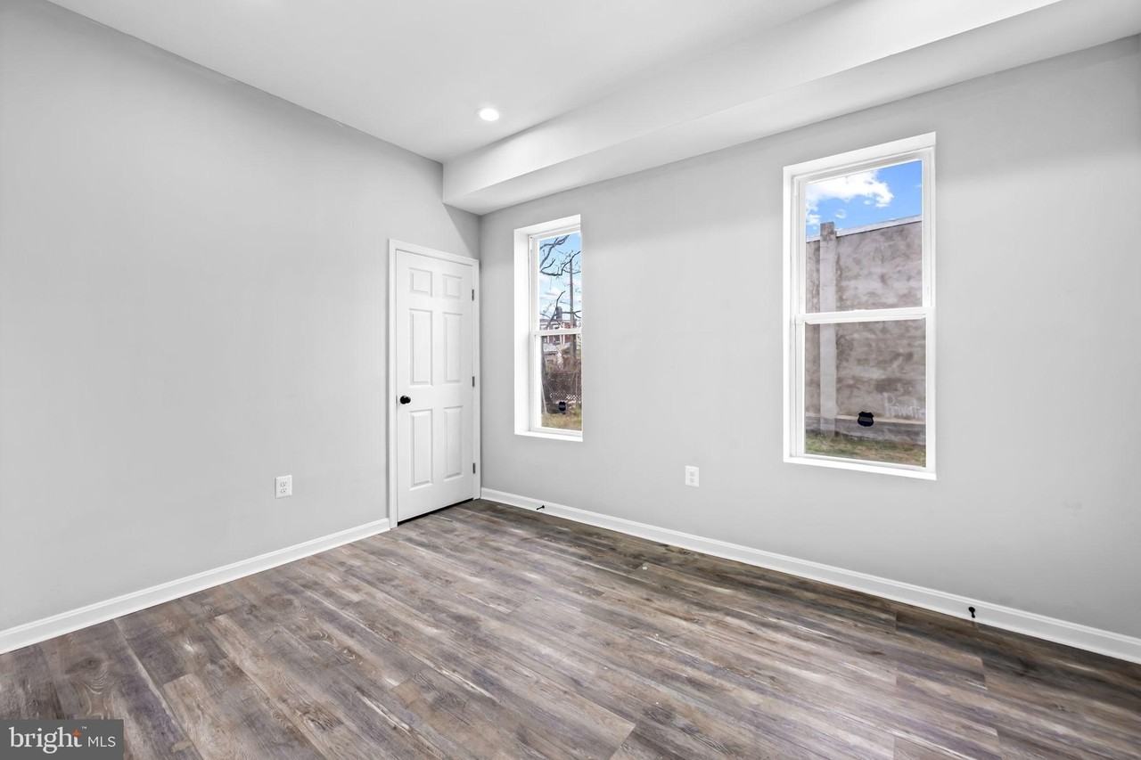 1918 East Lafayette Avenue - Photo 7 of 30