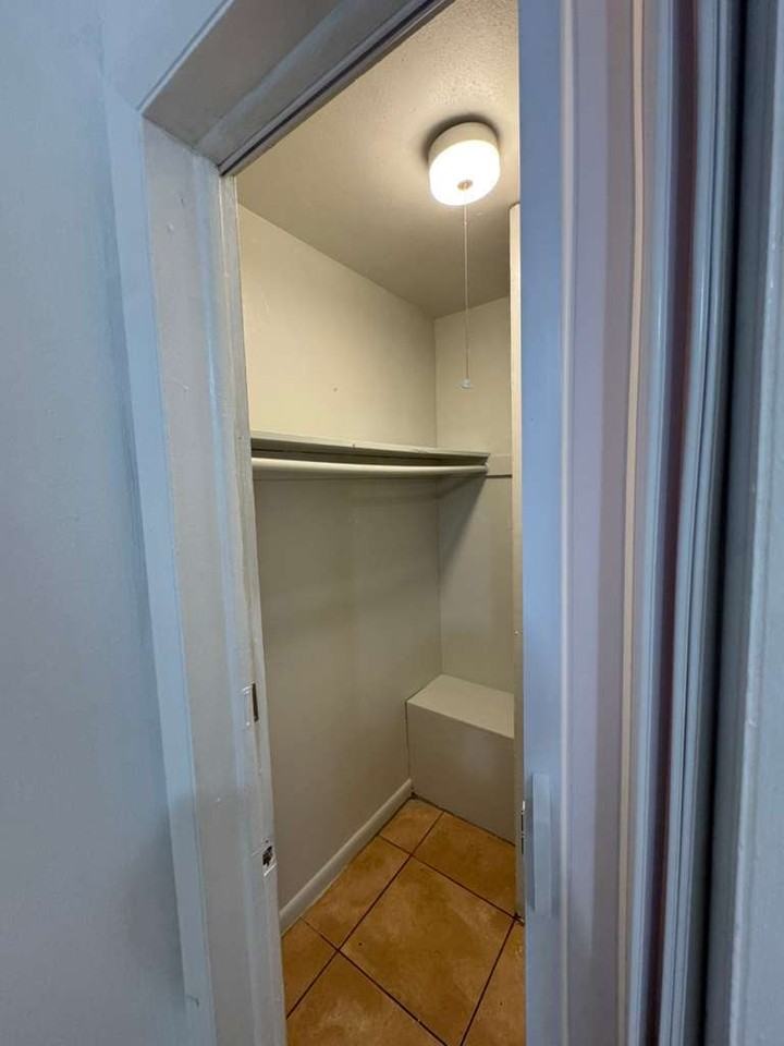 1681 Silver Beach Road - Photo 7 of 8