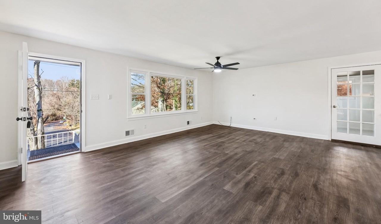 4988 Keppler Road - Photo 5 of 20