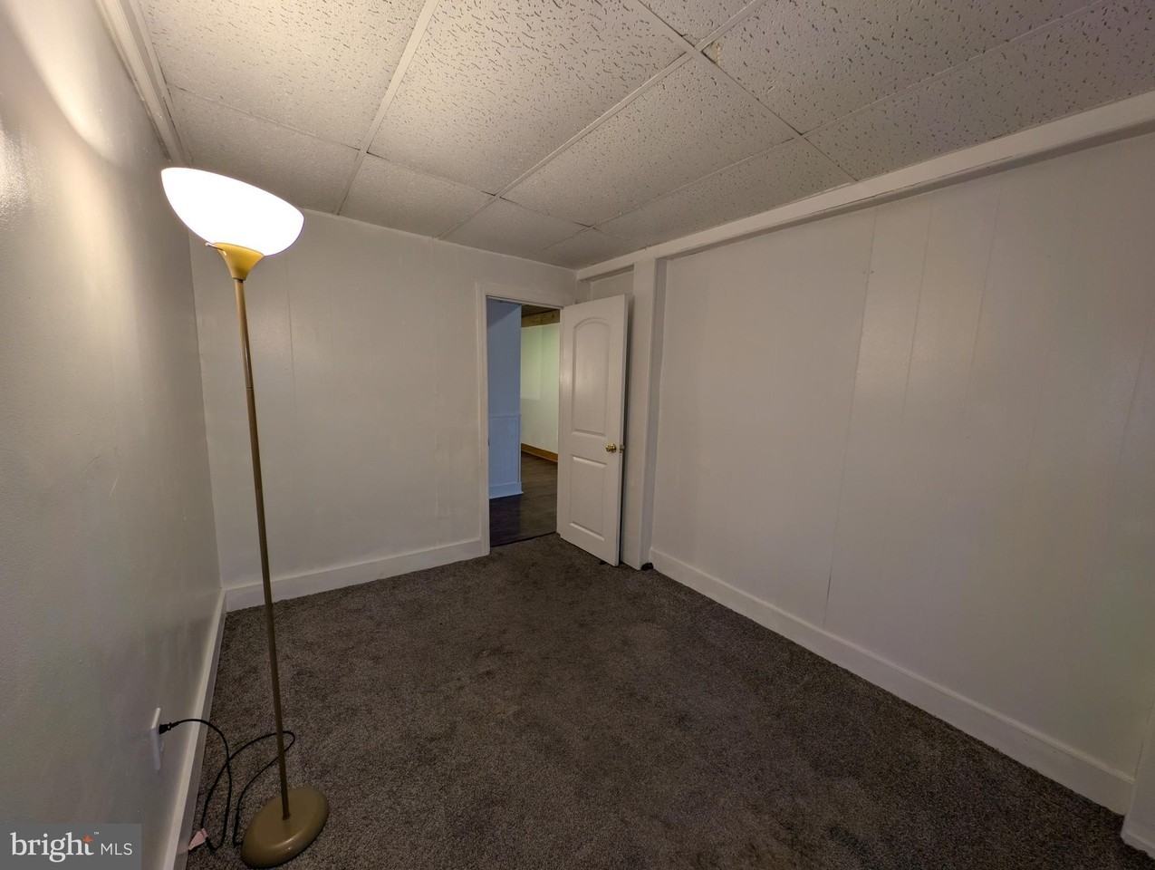 25 Washington Ave Apt D #D - Photo 5 of 10