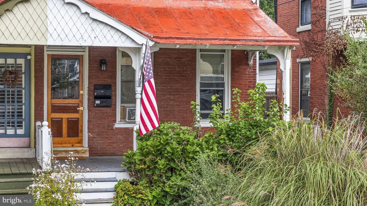 305 West Biddle Street - Photo 2 of 17