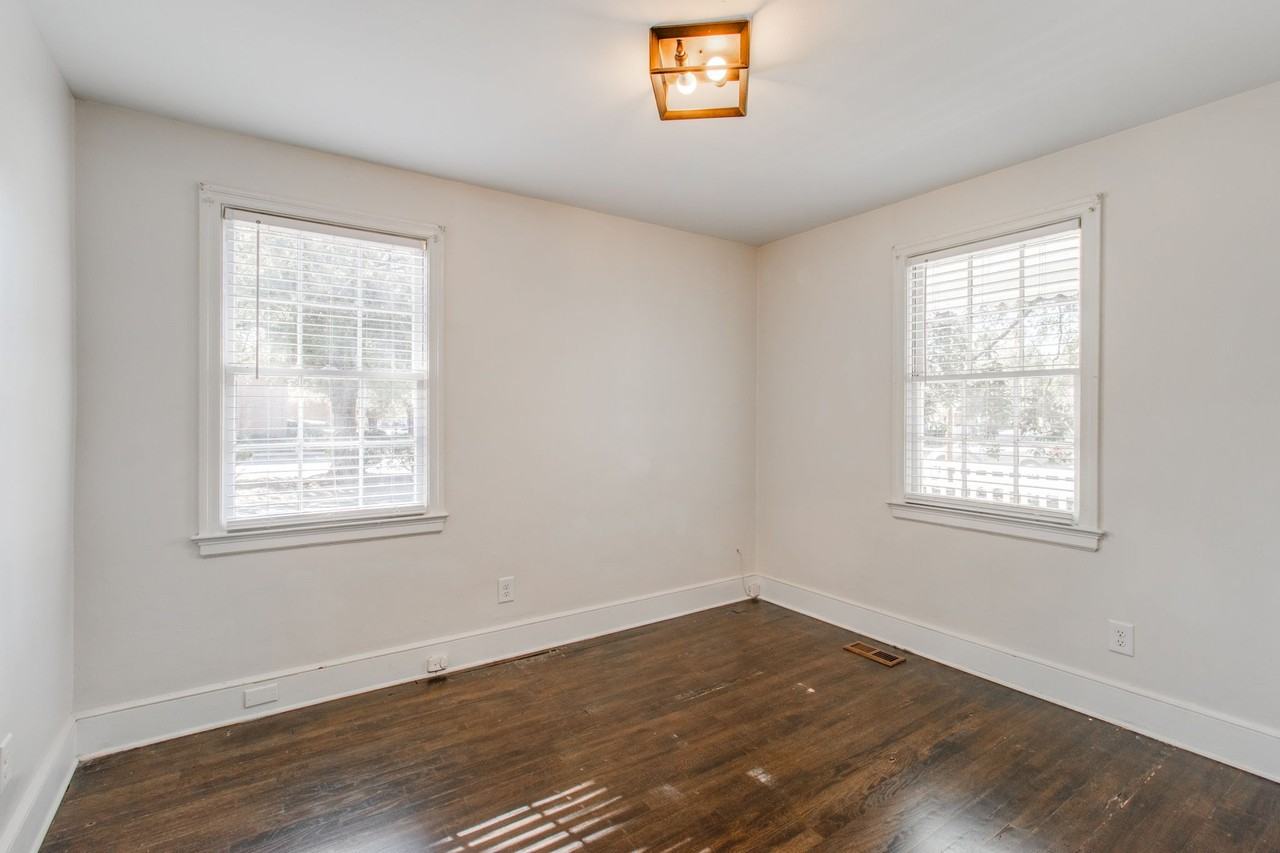 1100 Butler St - Photo 6 of 10