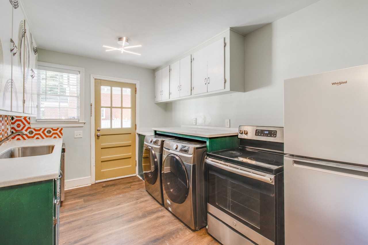 1102 Butler Street - Photo 5 of 10