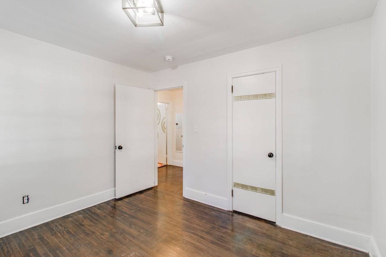 1102 Butler Street - Photo 7 of 10