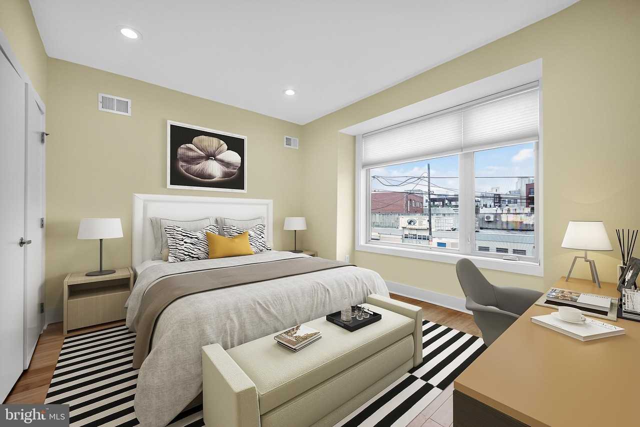 2028 Trenton Ave - Photo 4 of 20