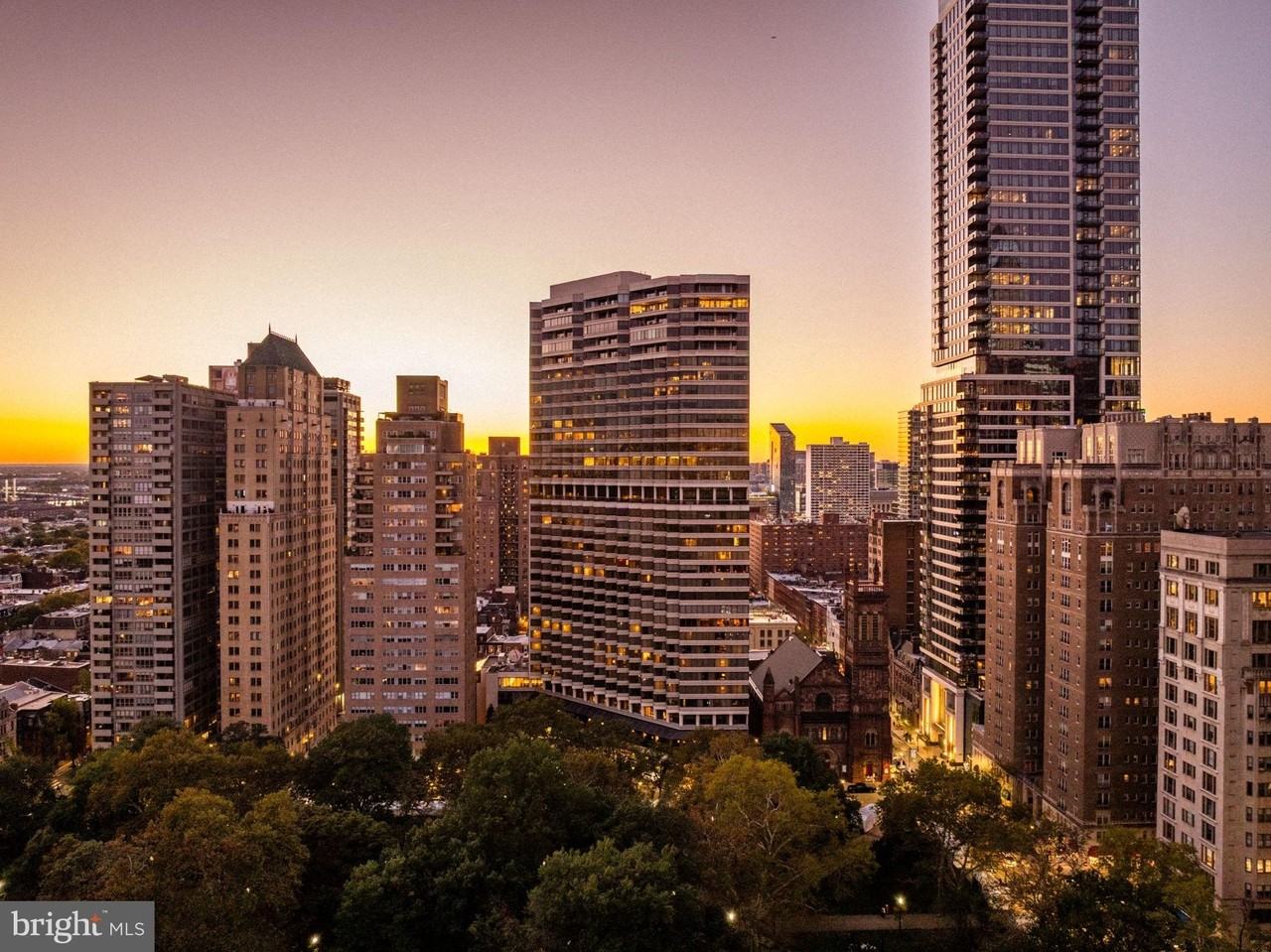 202 West Rittenhouse Square #2106-2107 - Photo 3 of 23