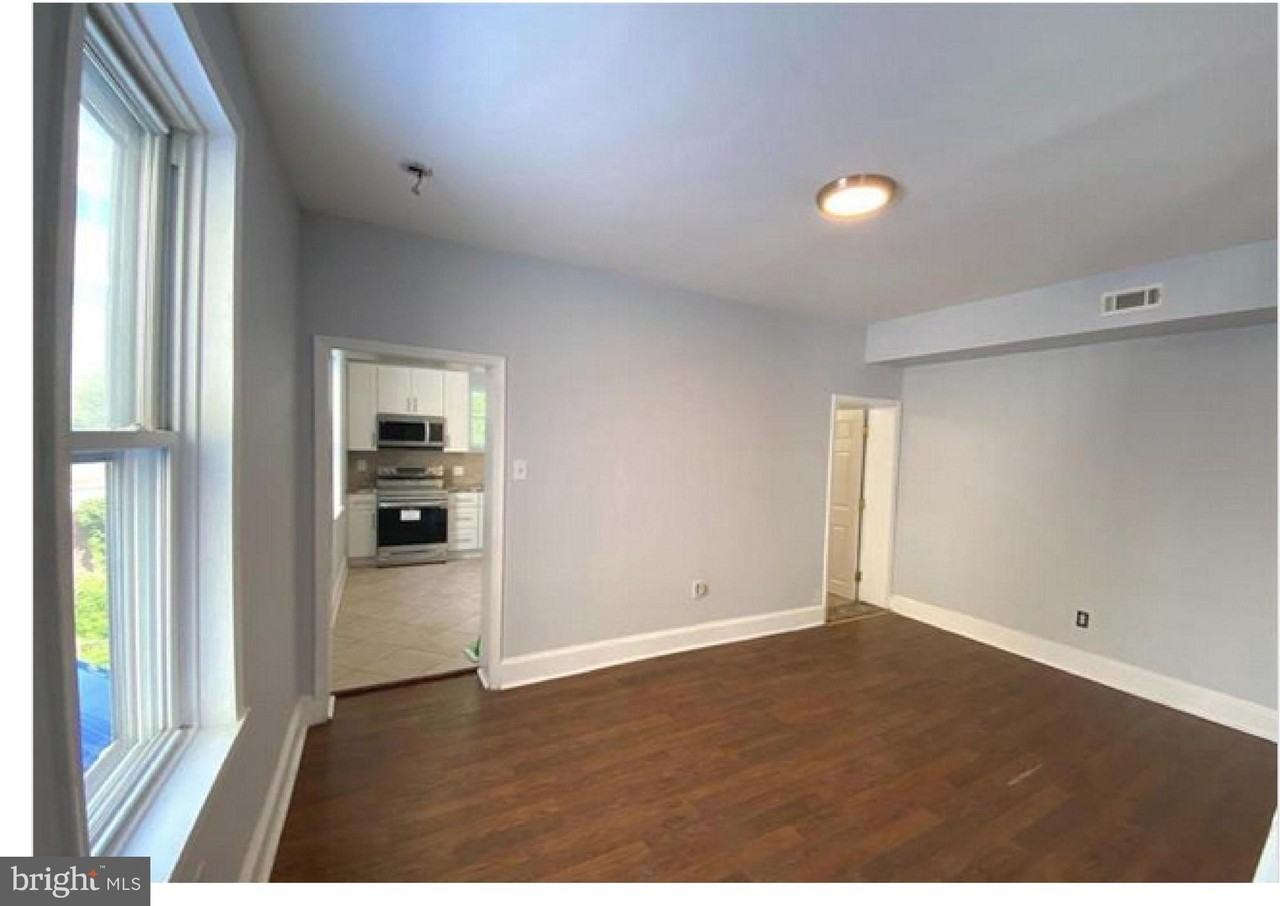 775 S Front St 2nd Fl #2ndFL - Photo 3 of 6