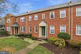 7 Russell Road #D - Photo 1 of 1