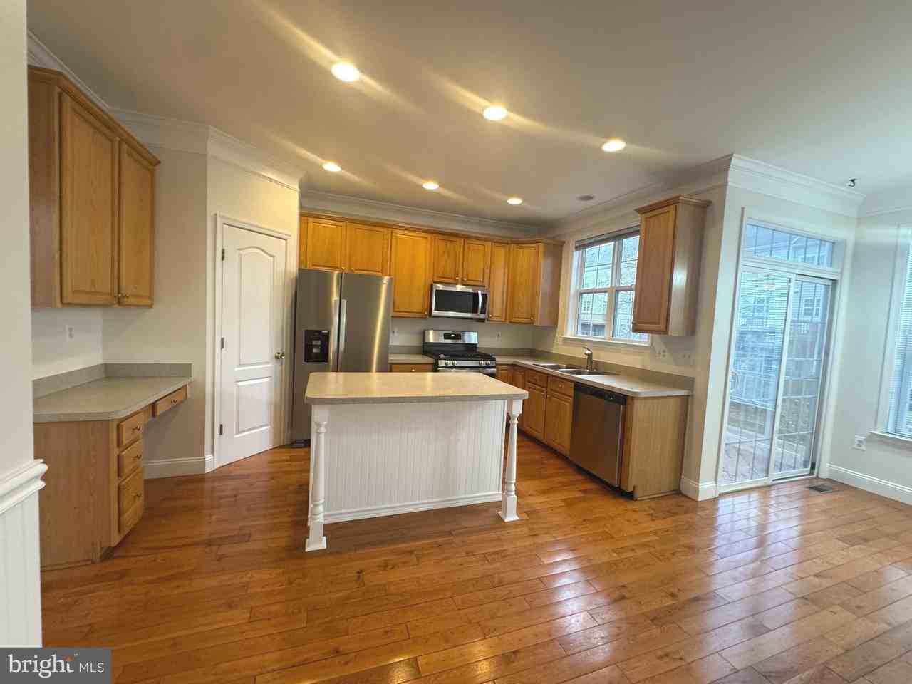 42496 Coronado Terrace - Photo 5 of 19