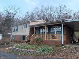 featured image of 415 Watkins Road