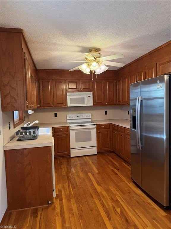 415 Watkins Rd - Photo 5 of 17