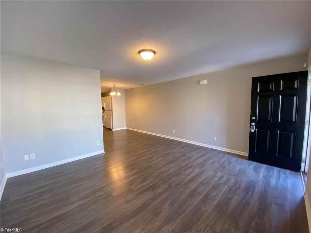 46 Ledger Stone Ln - Photo 3 of 23