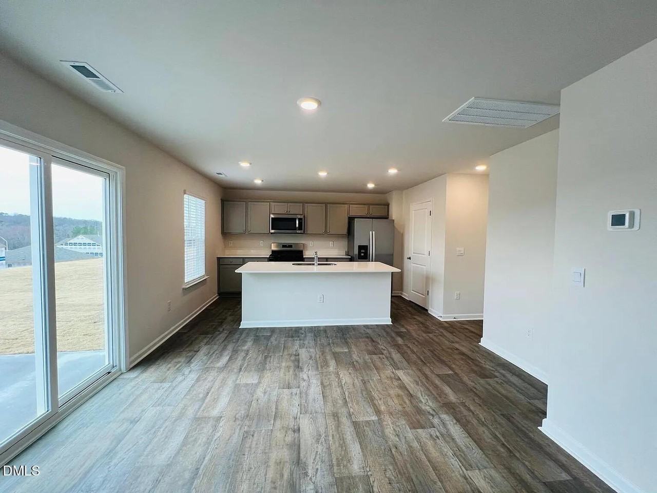 429 Citron St - Photo 3 of 16