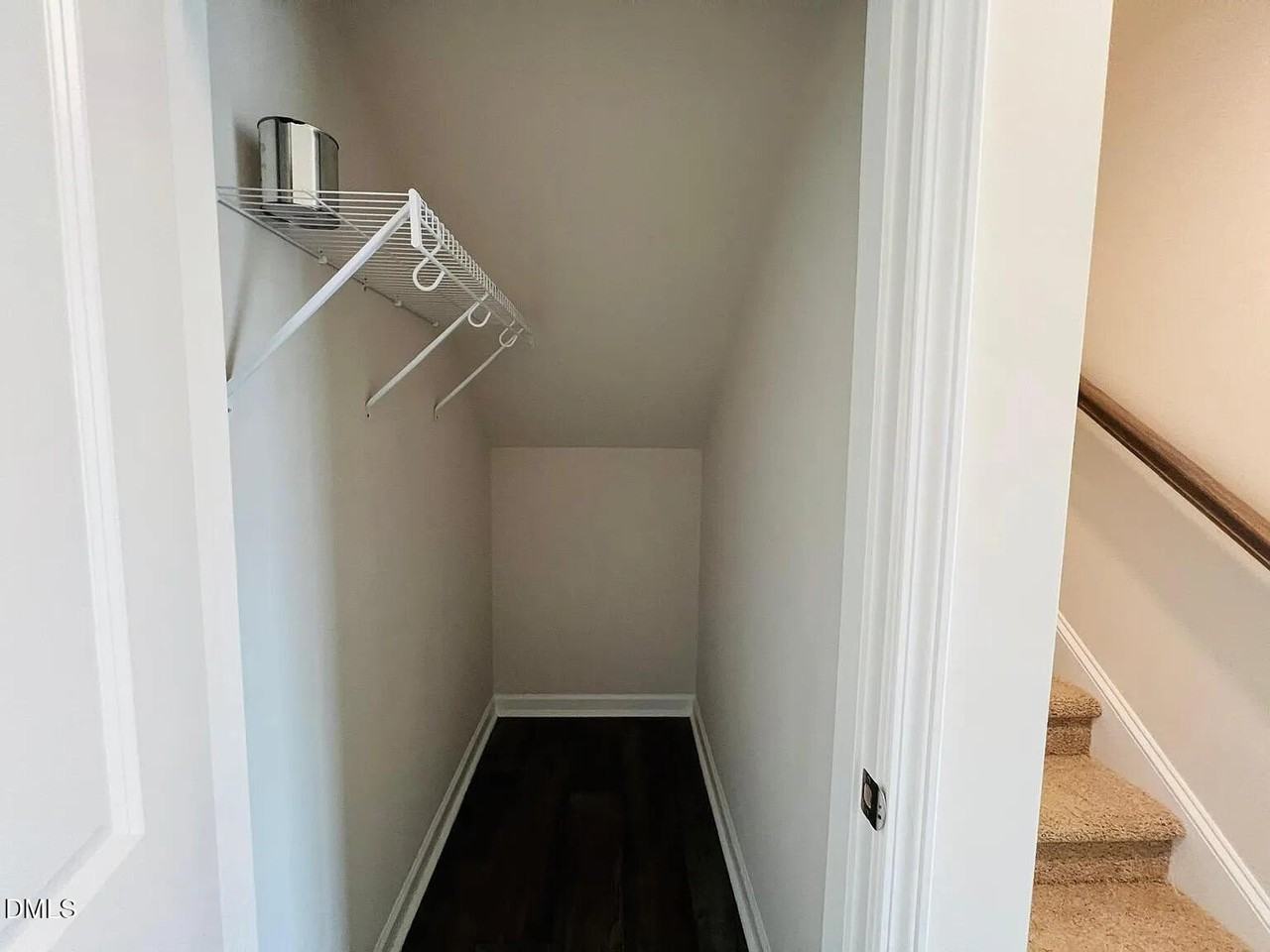 429 Citron St - Photo 7 of 16