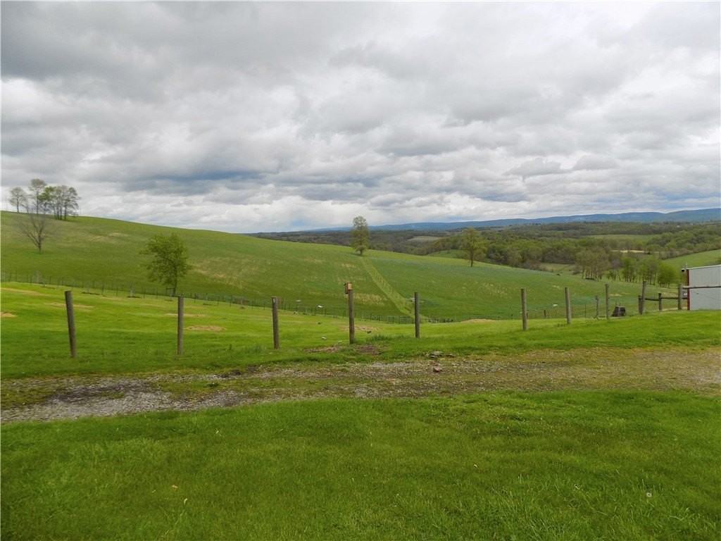 836 Little Summit Road Ext - Photo 5 of 14