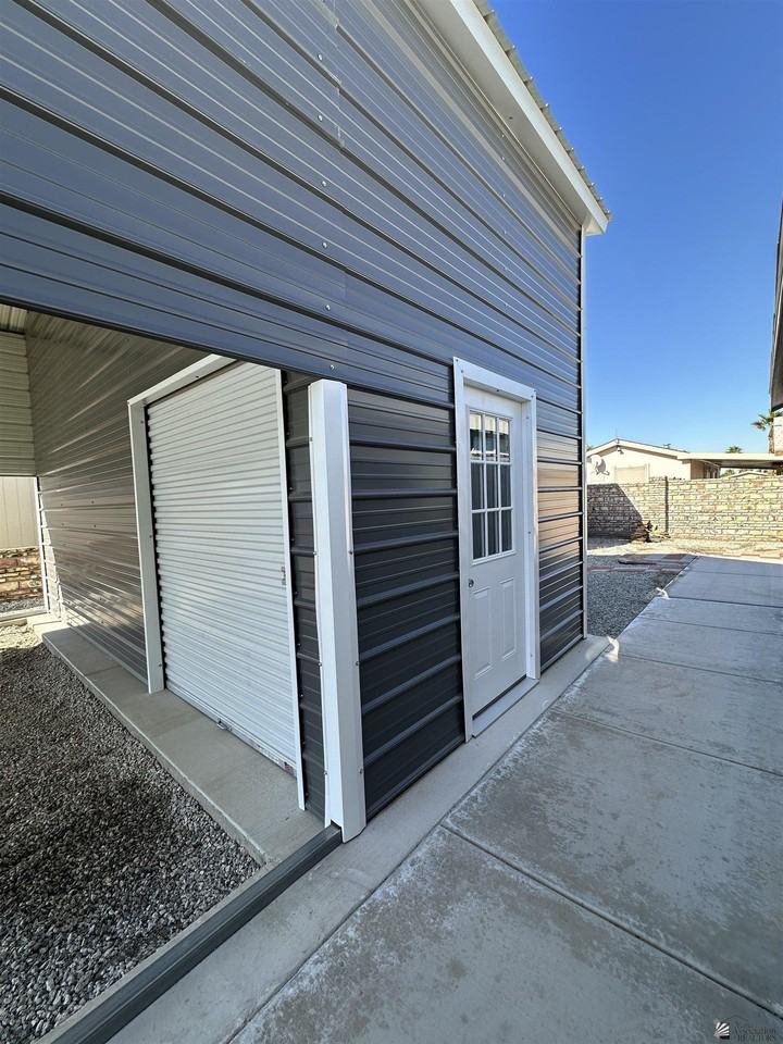 13432 E 53rd St - Photo 3 of 24