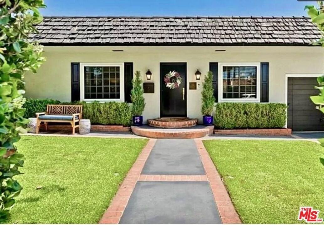 736 North Alta Vista Boulevard - Photo 2 of 21