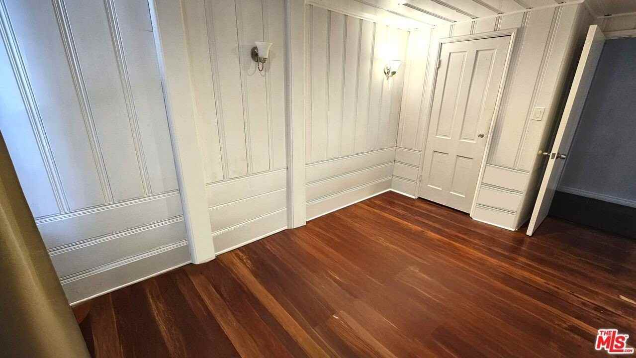 3212 De Witt Drive - Photo 4 of 6