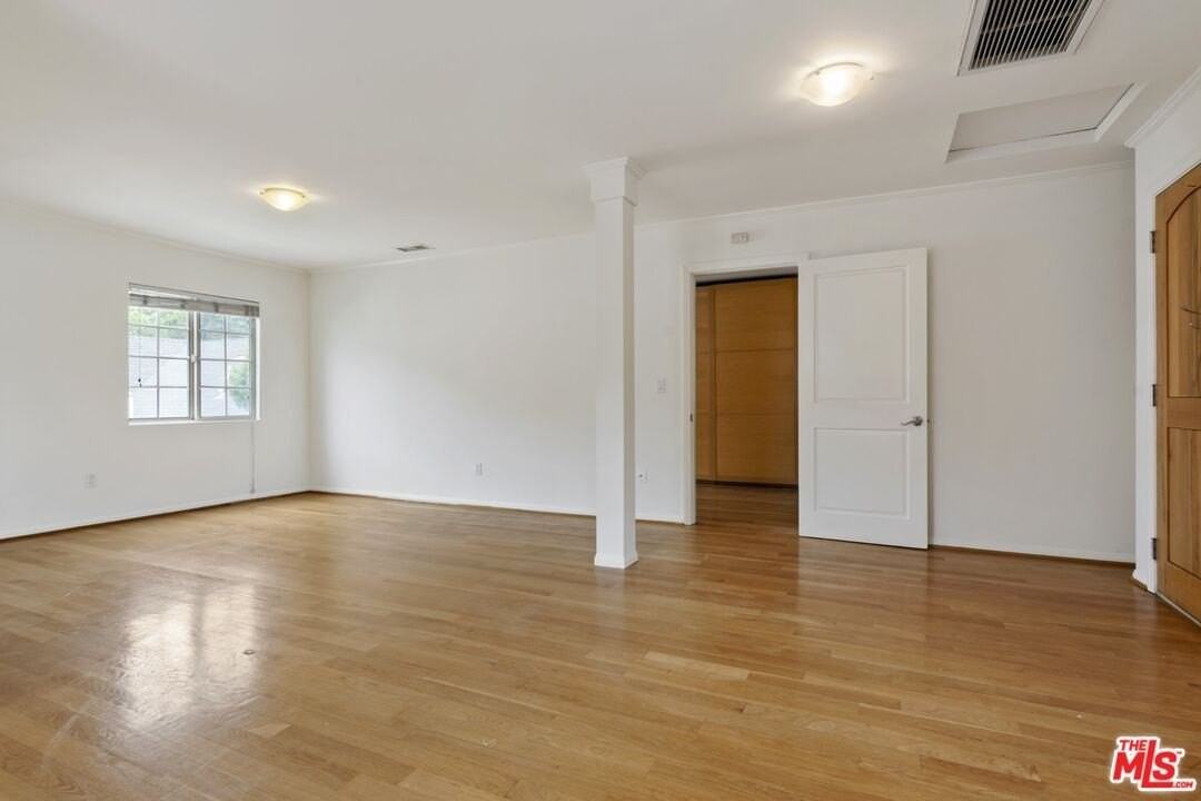 2026 Glendon Avenue - Photo 4 of 16