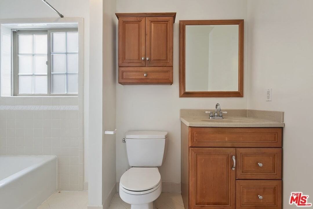 2026 Glendon Avenue - Photo 7 of 16